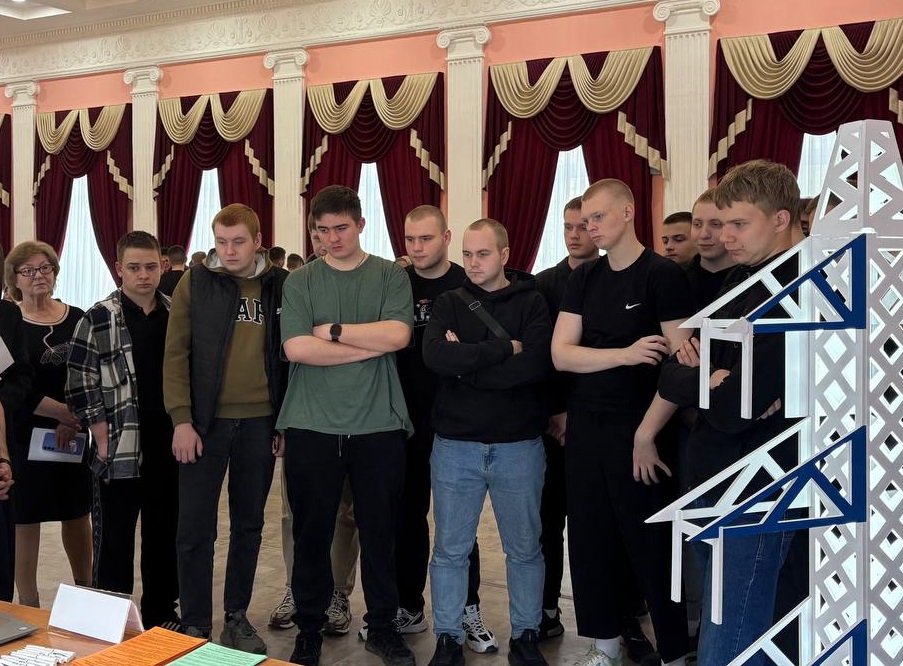 Специалисты «Россети Центр и Приволжье» провели карьерное консультирование студентов Ивановского энергетического колледжа.