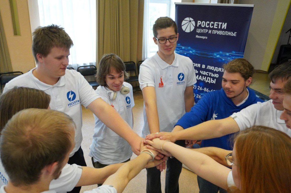 Будущие энергетики: в «Россети Центр» и «Россети Центр и Приволжье» стартовал сезон студотрядов.
