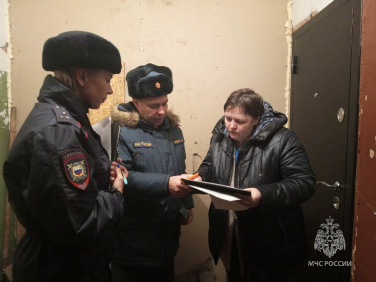 В г.Юрьевце, совместно с сотрудниками полиции, проведены профилактические мероприятия в жилом секторе!. В г.Юрьевце, совместно с сотрудниками полиции, проведены профилактические мероприятия в жилом секторе!.