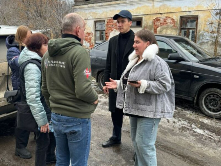 Вчера Врио главы Юрьевецкого муниципального района Андрей Масленников встретился с представителями Общероссийского народного фронта по обращениям граждан.. Вчера Врио главы Юрьевецкого муниципального района Андрей Масленников встретился с представителями Общероссийского народного фронта по обращениям граждан..